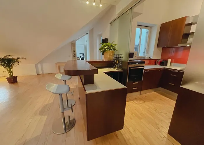 Apartmán Luxury 150m2 In Desirable Area Of Historic